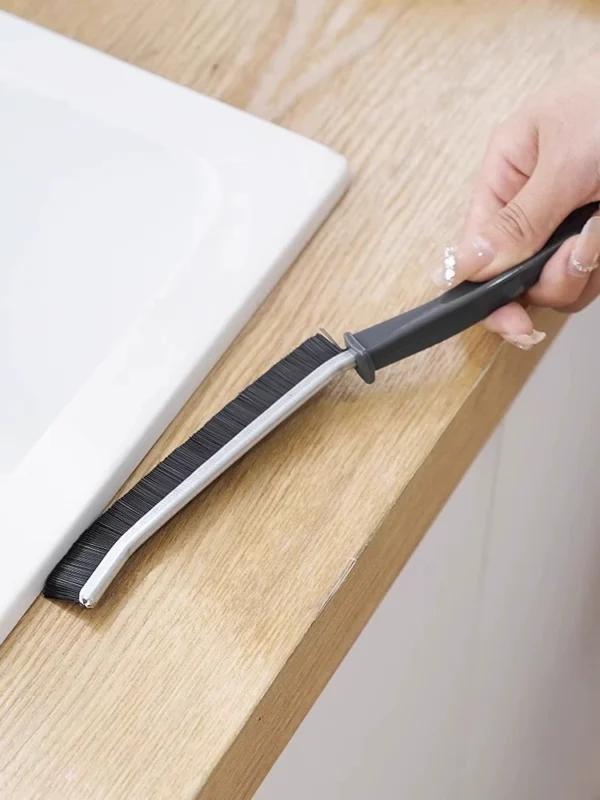 Bathroom crevice cleaning brush - Image 3