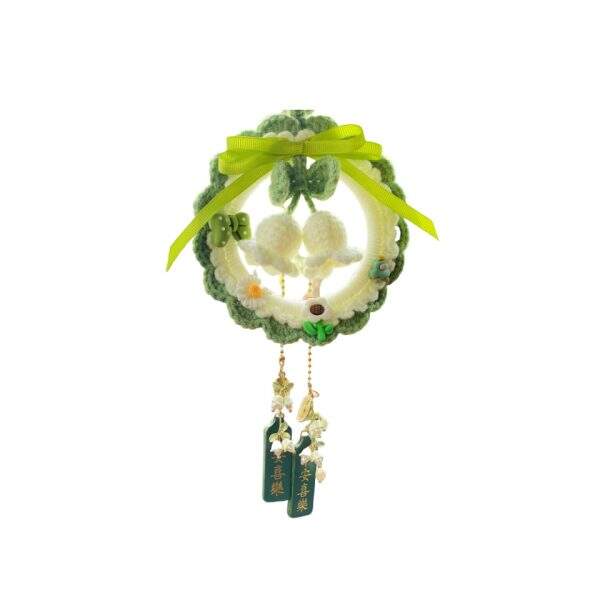 Crocheted lily pendant - Image 5