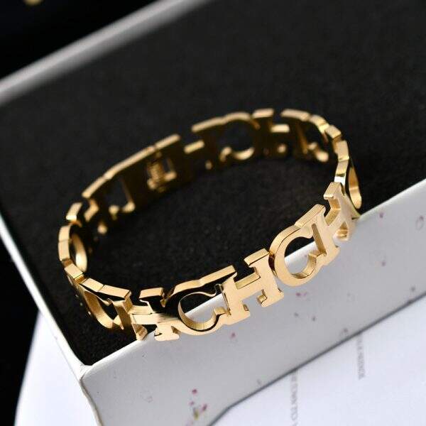 New letter bracelet titanium steel 18K gold bracelet - Image 1