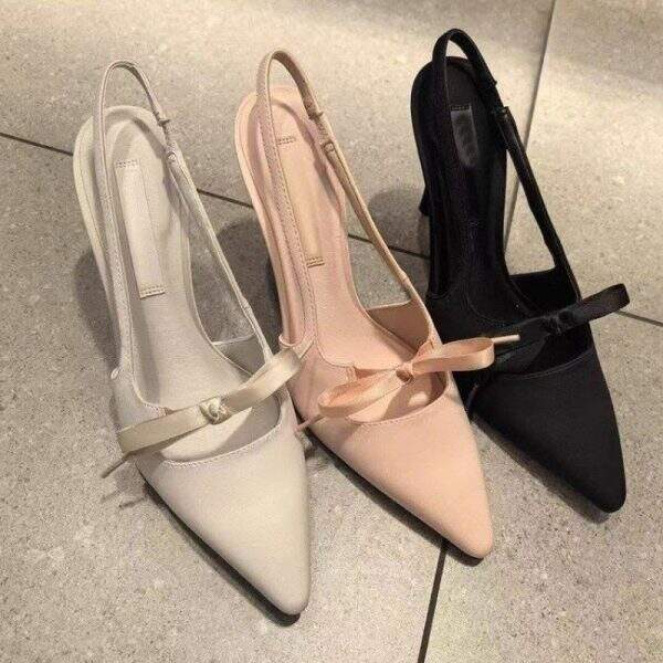 Sharp pointed satin high heels - Image 2