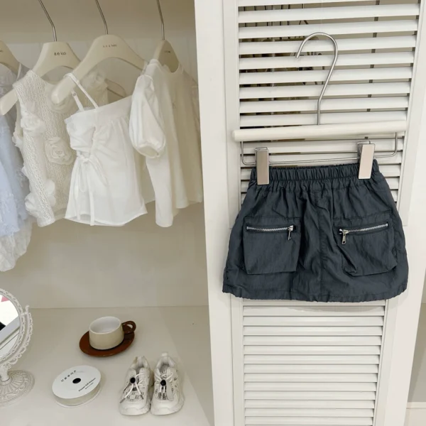 set of gray neck hanging vest - Image 5