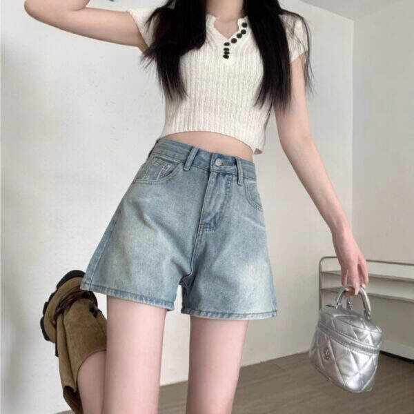 Shorts for women - Image 2
