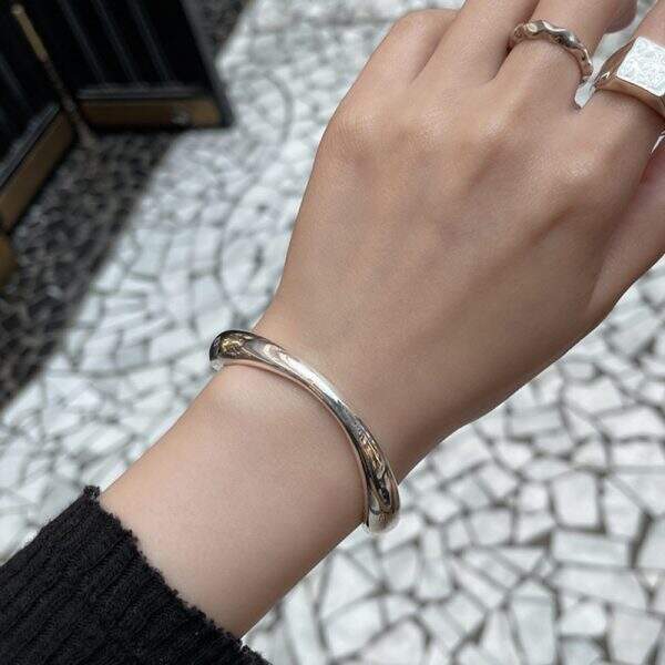 Geometric Irregular Bracelet for Women - Image 2