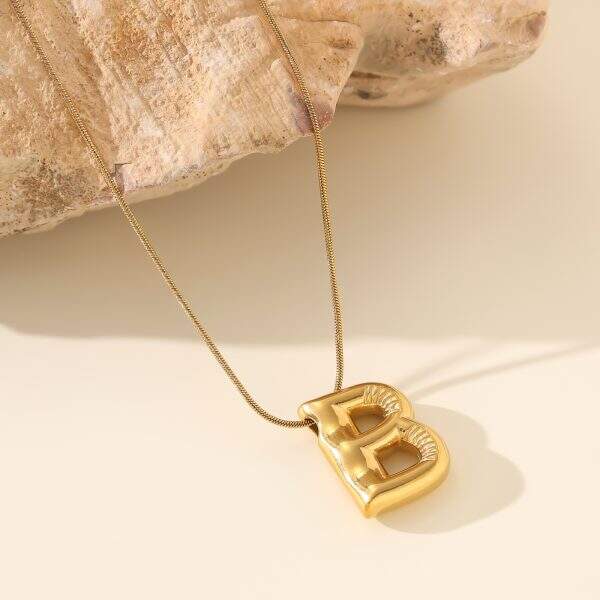 English letter pendant necklace - Image 3
