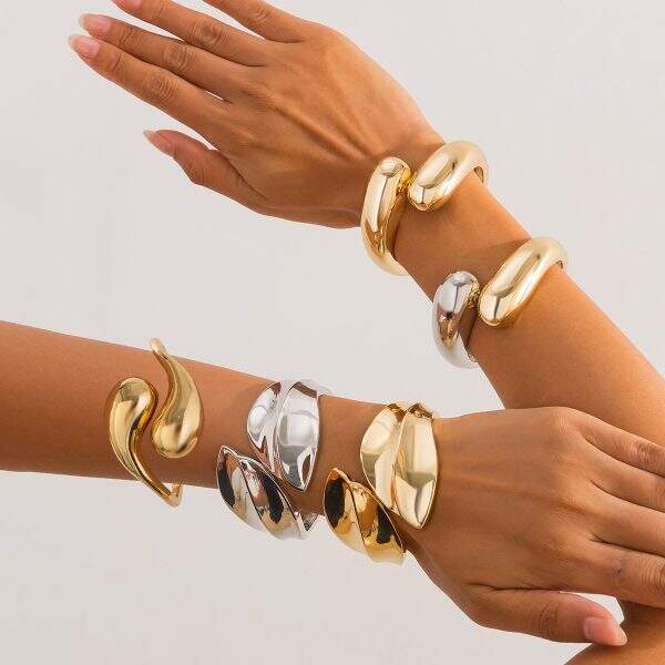 Fashion bracelet - Image 1