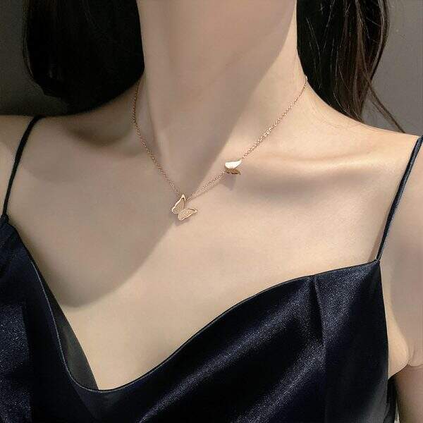 Butterfly necklace - Image 1