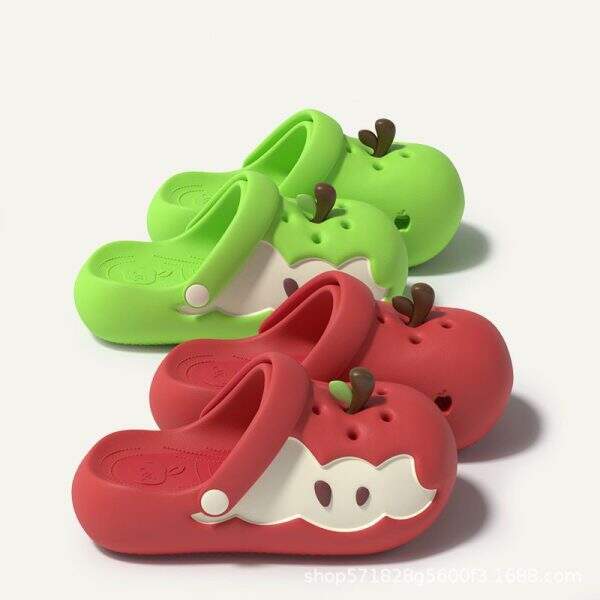 New cute perforated shoes for wearing on the outside - Image 1