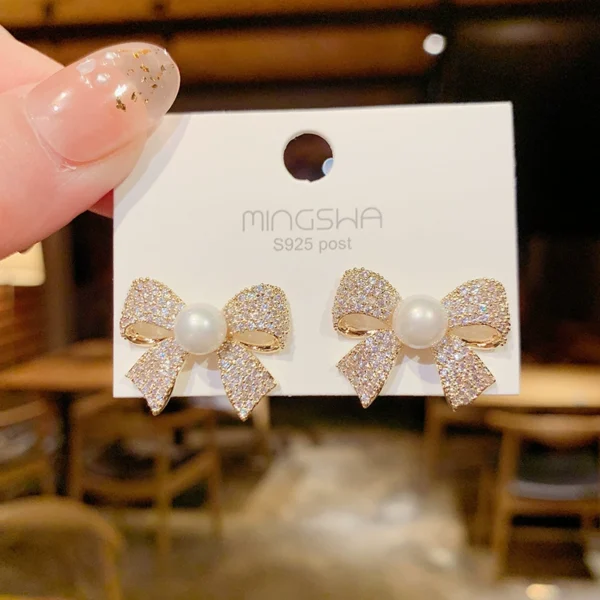 Micro inlaid bowtie earrings - Image 3