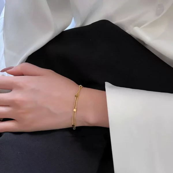 Outlet clearance light luxury double-layer square bracelet - Image 3