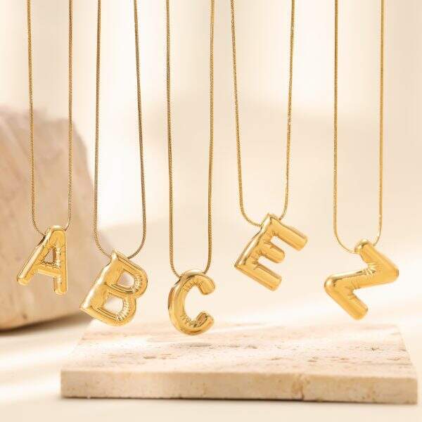 English letter pendant necklace - Image 1