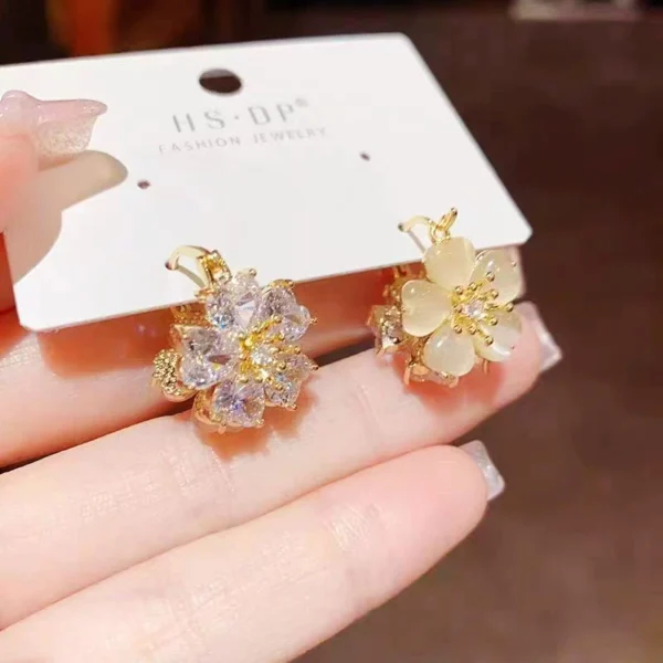 Cang Light Luxury Double sided Flower Ears - Image 4