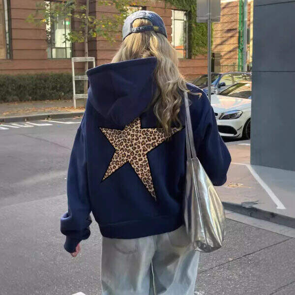 Layered casual hoodie - Image 1