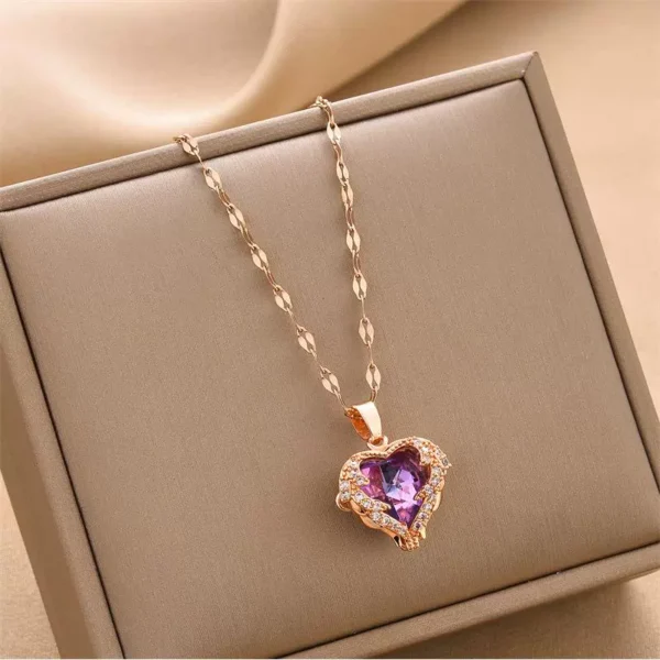 The beloved necklace of the ocean - Image 3