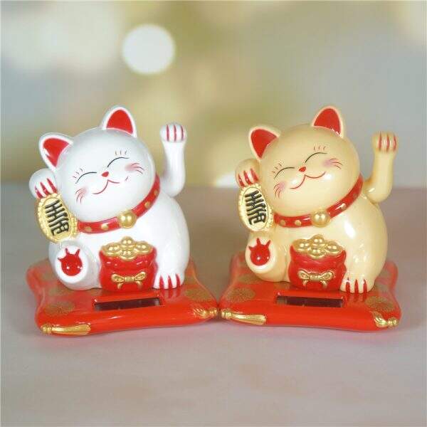 Solar powered Wealth Cat - Image 3