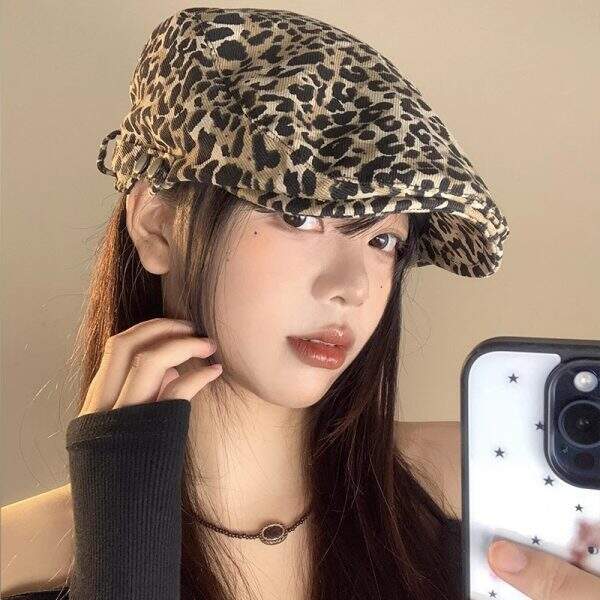American retro spicy leopard print forward hat - Image 4