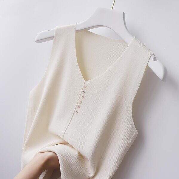 Sleeveless top for students - Image 1