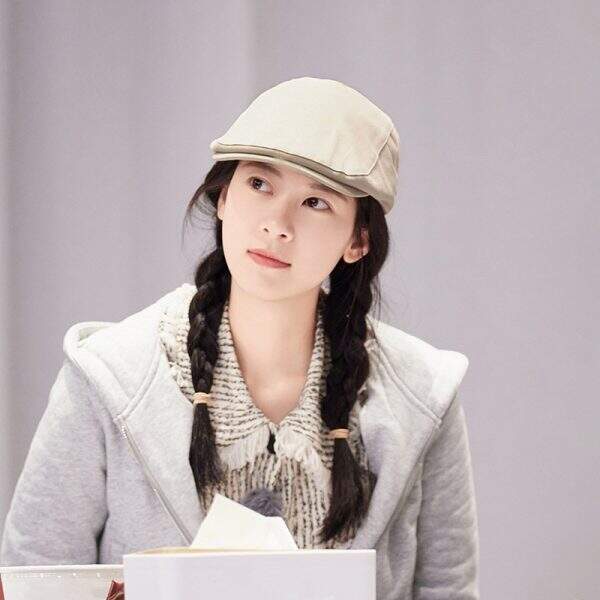 Retro wide brimmed hat - Image 3