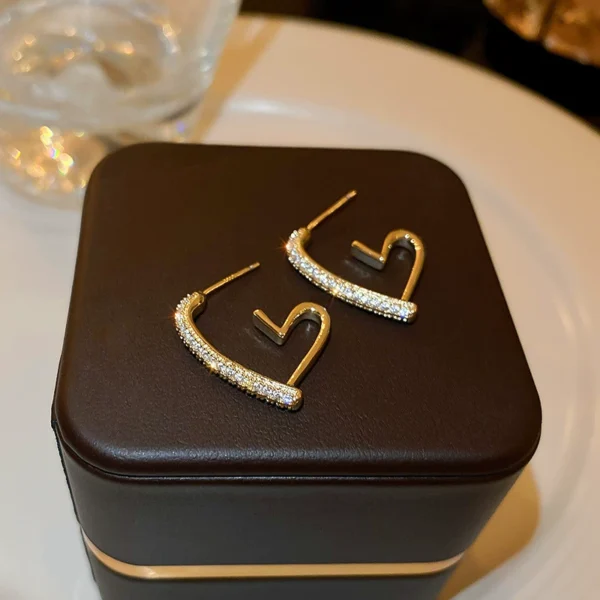 Full Diamond Love Earnail Ring - Image 2