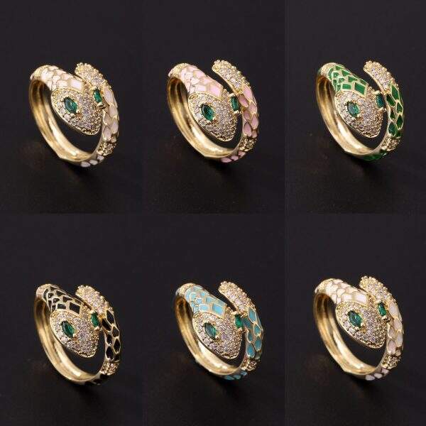 Golden Retro Green Eye Serpentine Ring - Image 1