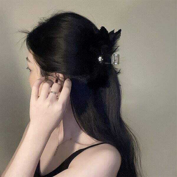 Feather hair clip - Image 4