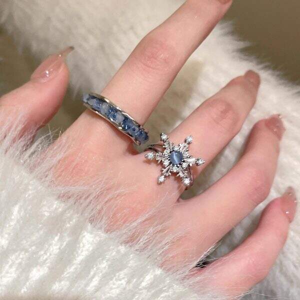 Blue zircon snowflake ring for women - Image 5