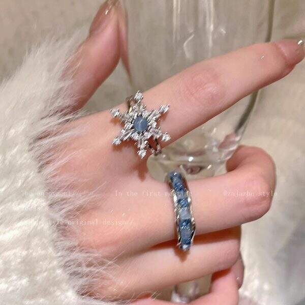 Blue zircon snowflake ring for women - Image 1