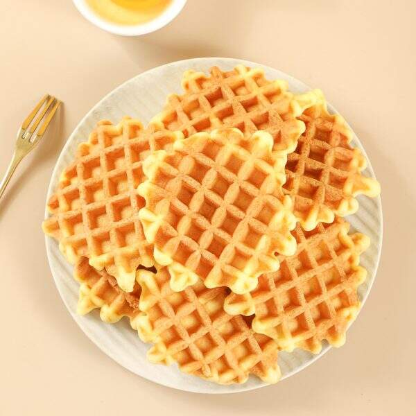 Yellow oil waffle cake bread - Image 4