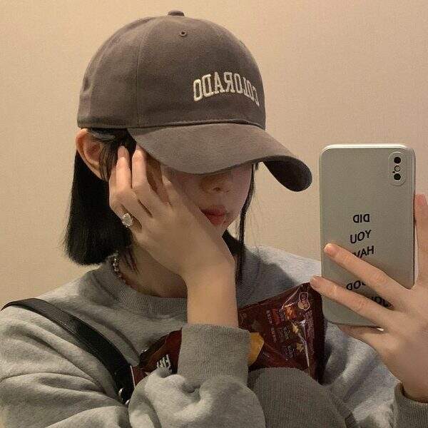 Women's duckbill cap - Image 1