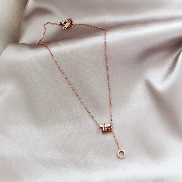 Luxury Roman numeral necklace - Image 4
