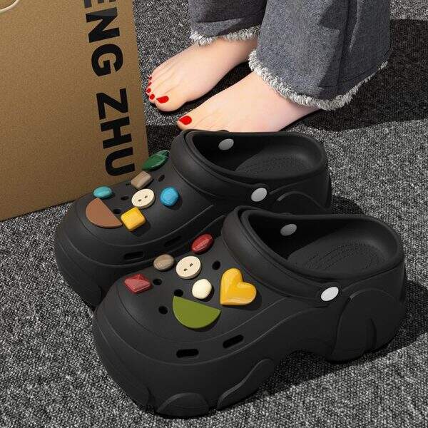 Shoe Girl - Image 4