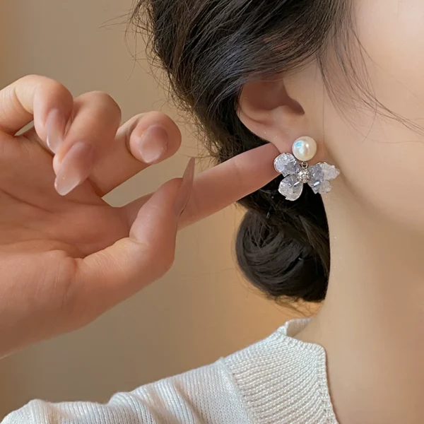 Outlet clearance gradient flower pearl earrings outlets - Image 4