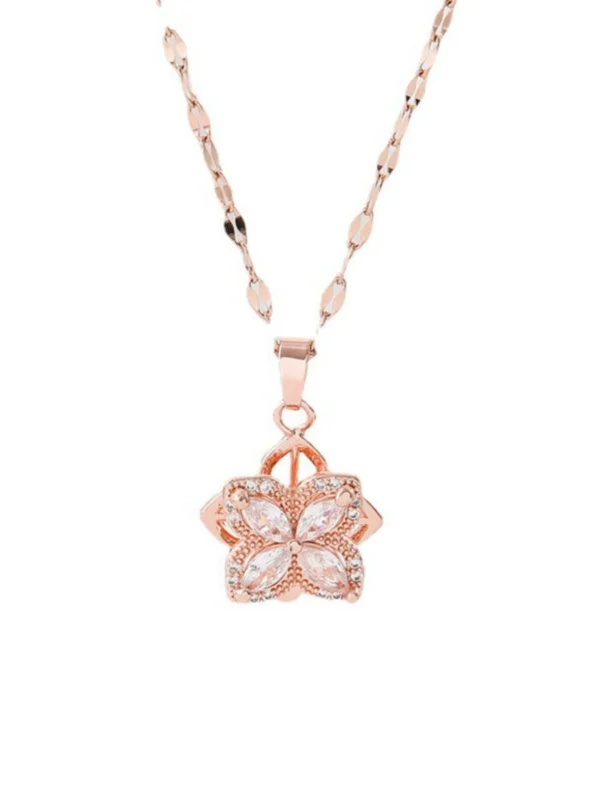 Rotating Clover Item - Image 5