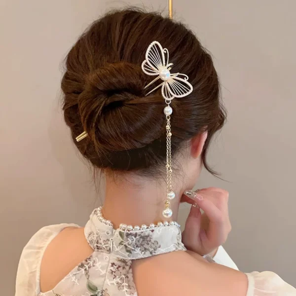 Luxury Pearl Butterfly Hairpin - Image 1