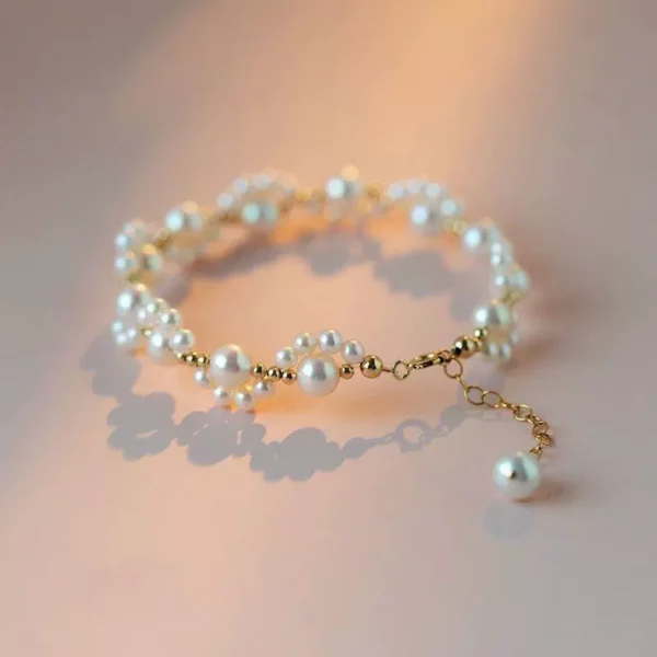 Claw Pearl Bracelet Outlets for Women - Image 1