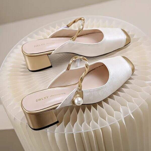 high heels - Image 1