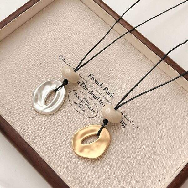 Unique fashion necklace - Image 2