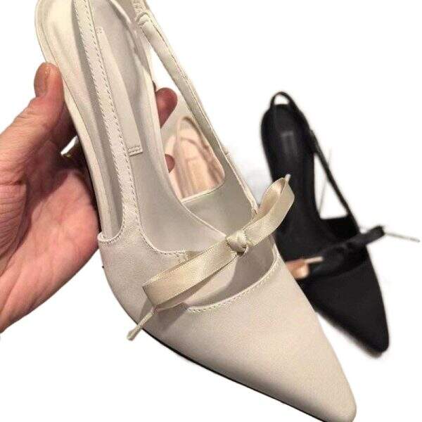 Sharp pointed satin high heels - Image 5