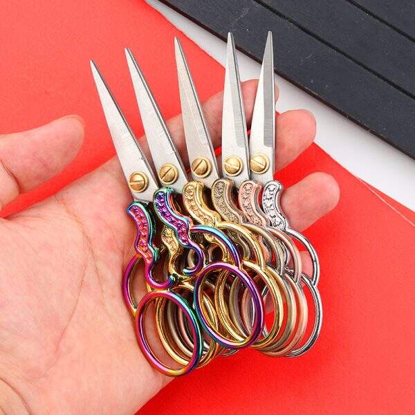 Stainless steel retro small scissors - Image 1