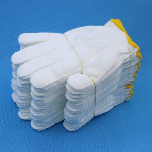 White nylon gloves - Image 2