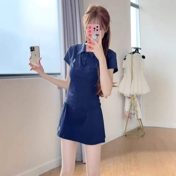 Two piece set of short sleeved T-shirt and skirt sports suit - Image 4