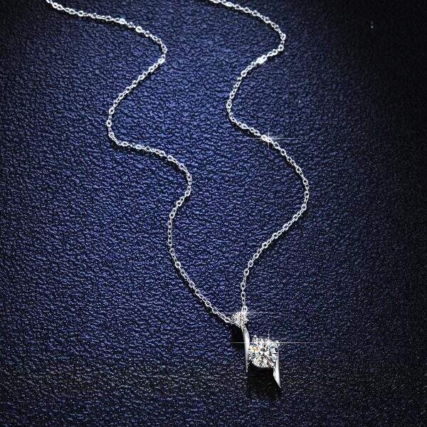 Necklace Lightning Star Lock Bone Chain Pendant - Image 4