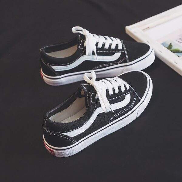 canvas shoes - Image 1