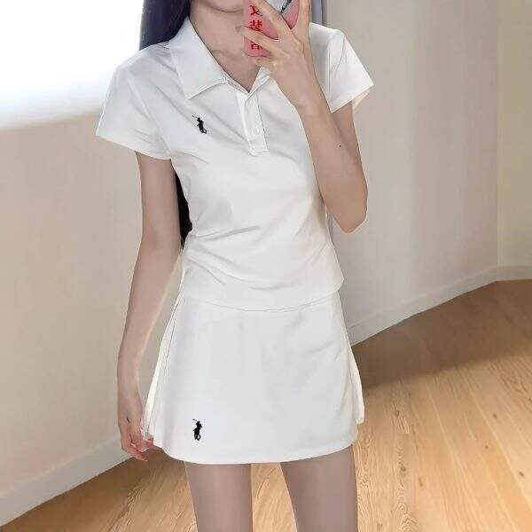 Two piece set of short sleeved T-shirt and skirt sports suit - Image 2