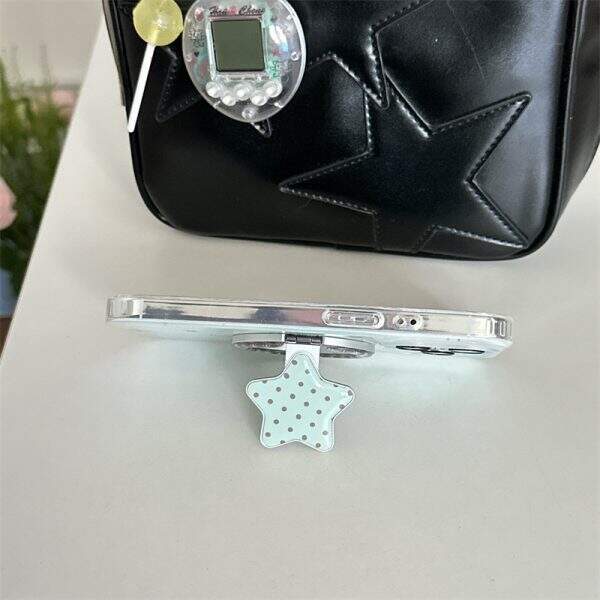 Mint green phone case - Image 4