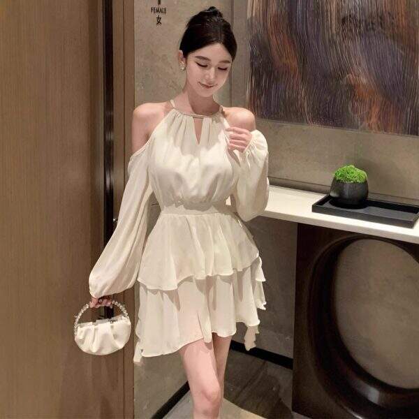 V-neck dress - Image 2
