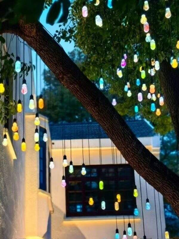 Multicolored fiber optic lights decorate - Image 3