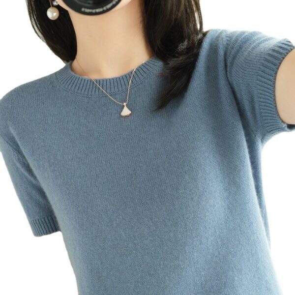 Female pullover sweater - Image 5