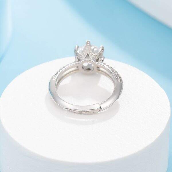 Moissanite Diamond Ring - Image 4