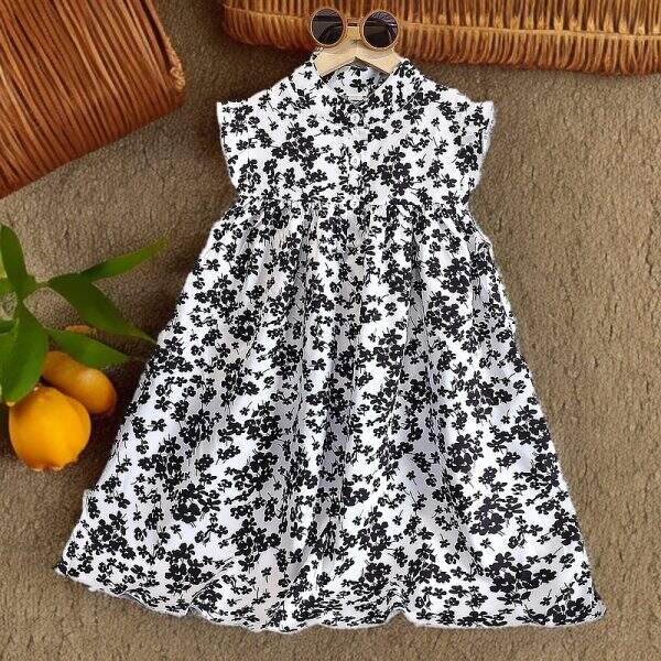 Girl's floral dress - Image 2