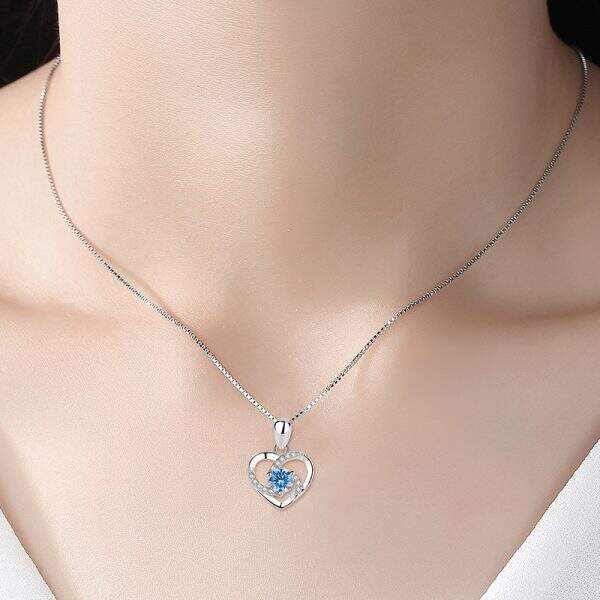 Heart-shaped Necklace - Image 2